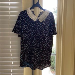 Peter Pan collar floral blouse
